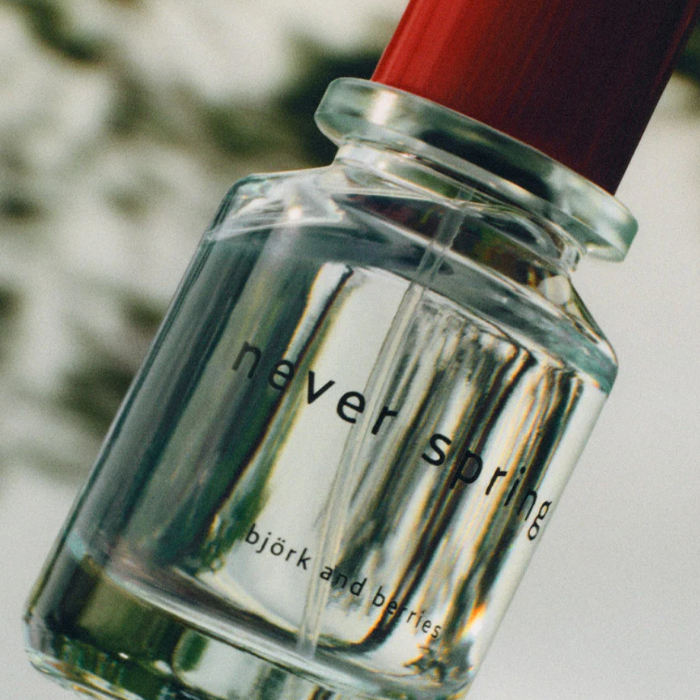 BJORK AND BERRIES ビヨルクアンドベリーズ ネバースプリングEDP