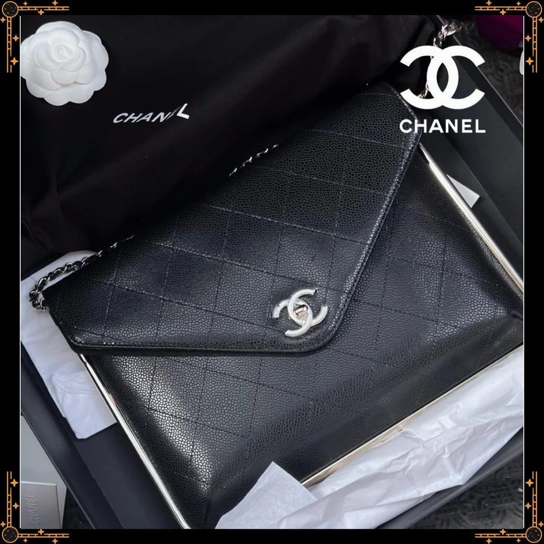 【シックで大人の印象】CHANEL シャネル チェーンウォレット