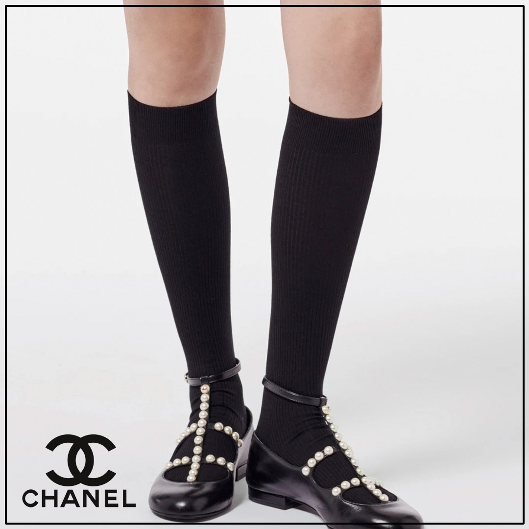 クラシカルなソックス【CHANEL】