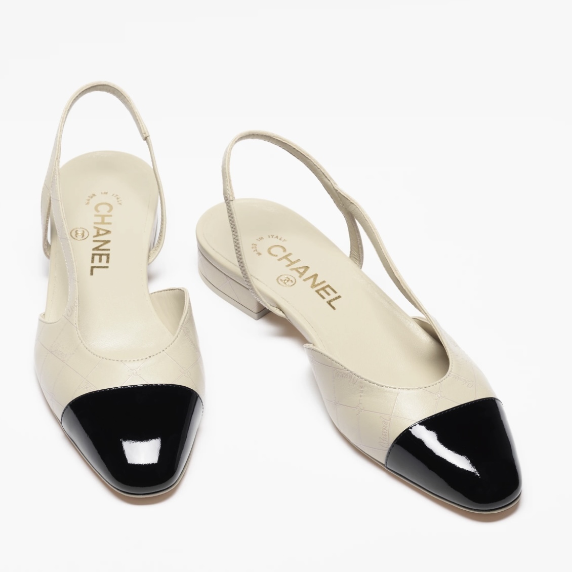 カジュアルにもキレイめにも【CHANEL】スリングバック シューズ
