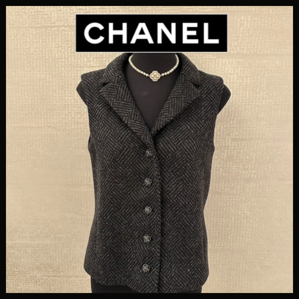 【上品な印象に♡】CHANEL ベストツイード