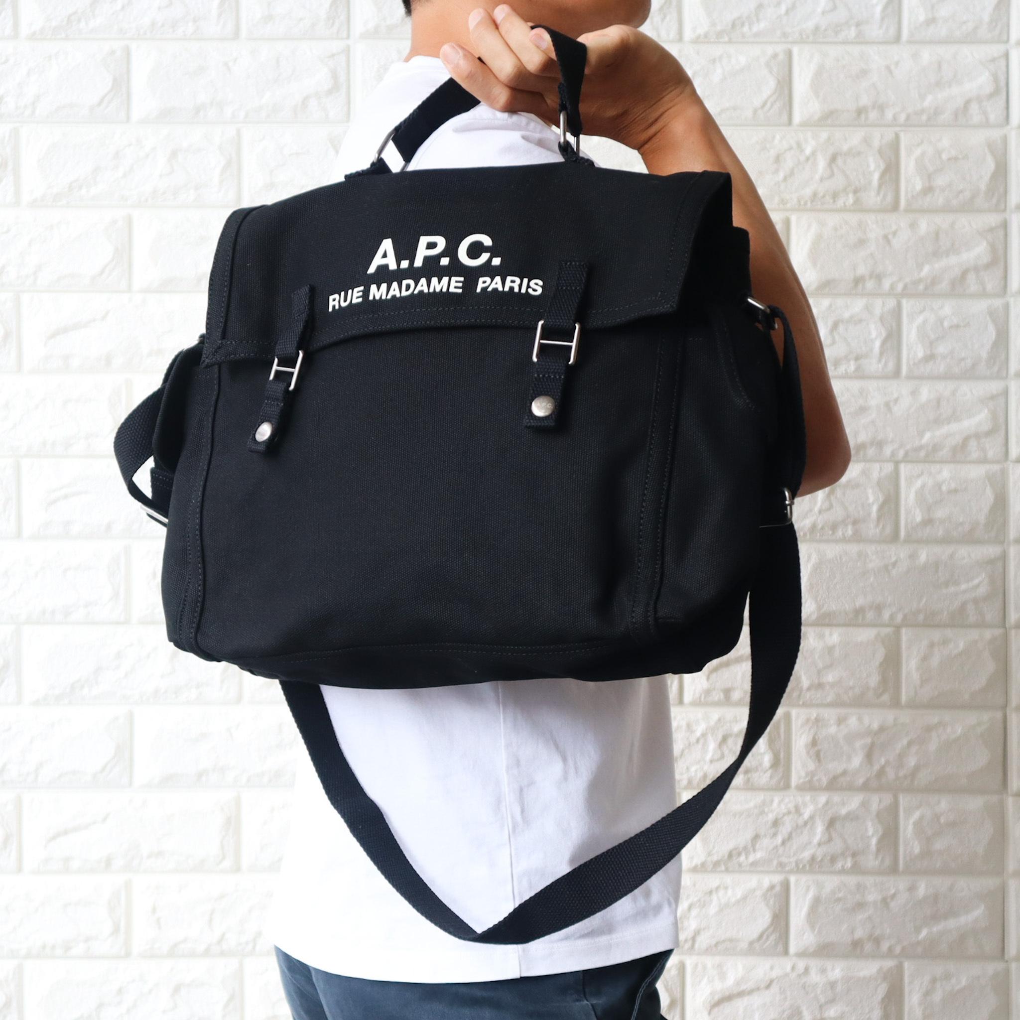 A.P.C. アーペーセー BESACE RECUPERATION ショルダーバッグ