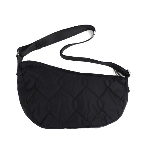 “COS” キルティングナイロンクロスボディBAG