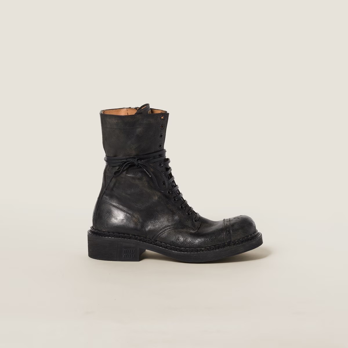 《送料無料》 MIU MIU Lace-up leather ankle boots