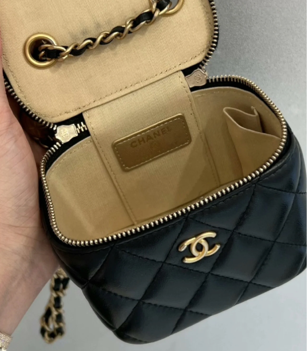 CHANEL《希少サイズ》シャネル ミニ ヴァニティ バッグ