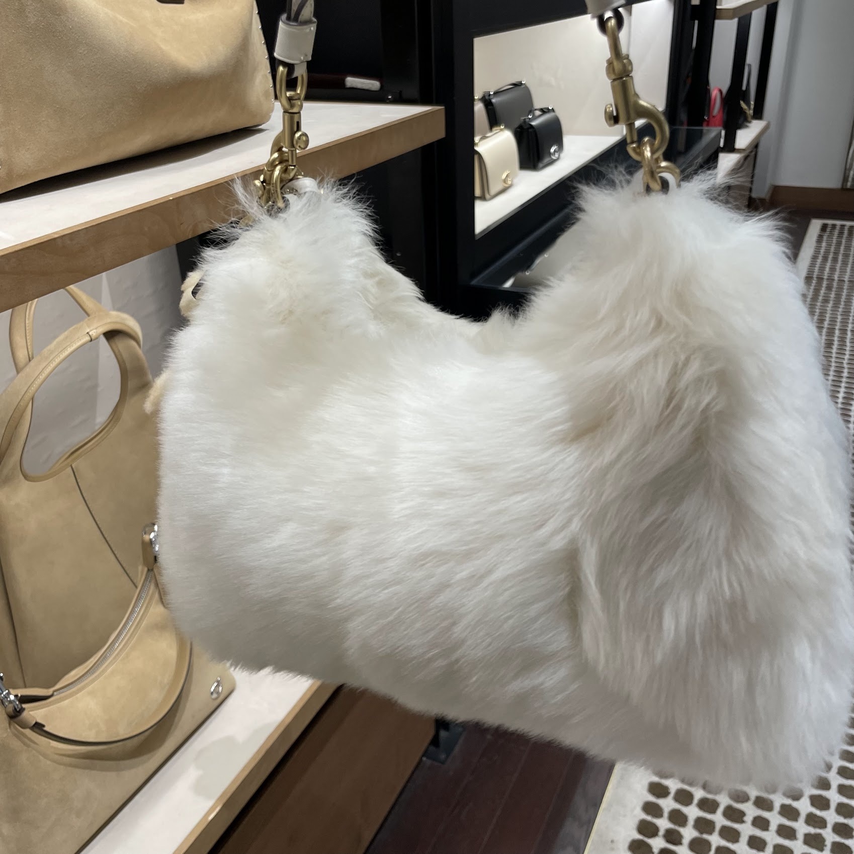 ふわふわ♪ COACH ジュリエット ショルダー バッグ 25 CW645