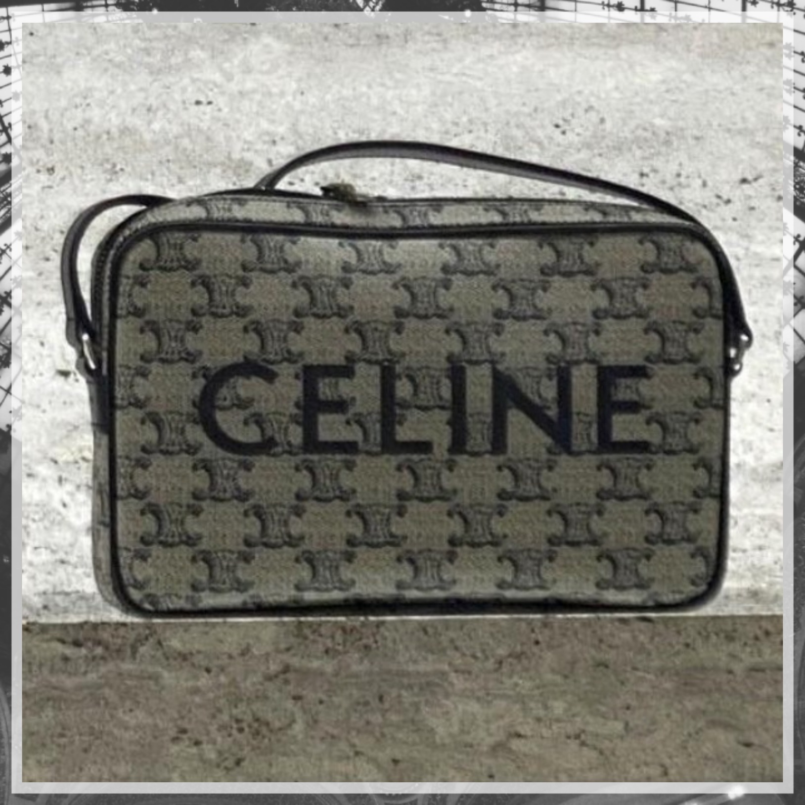 CELINE 人気 ショルダーバッグ お洒落ロゴ 上品 TRIOMPHE CANVAS