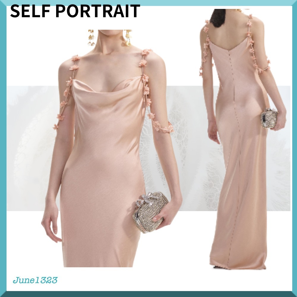 国内配送【SELF PORTRAIT】Rose Gold Satin Flower Maxi Dress