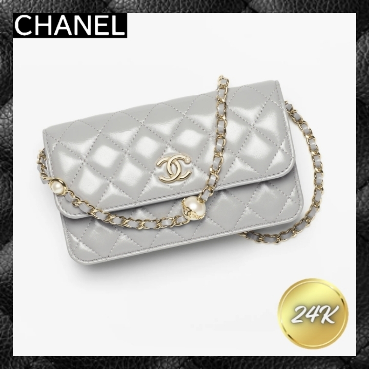 ☆くすみカラーが上品☆ CHANEL フラップ フォン ケース グレー