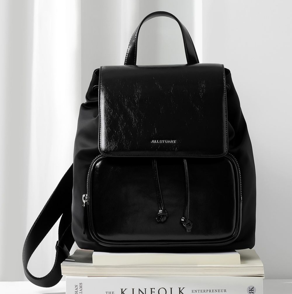 【入荷極小】CHANEL 春夏プレコレ限定デザイン ダイヤ型 ピアス 入荷極小】CHANEL 春夏プレコレ限定デザイン ダイヤ型 ピアス