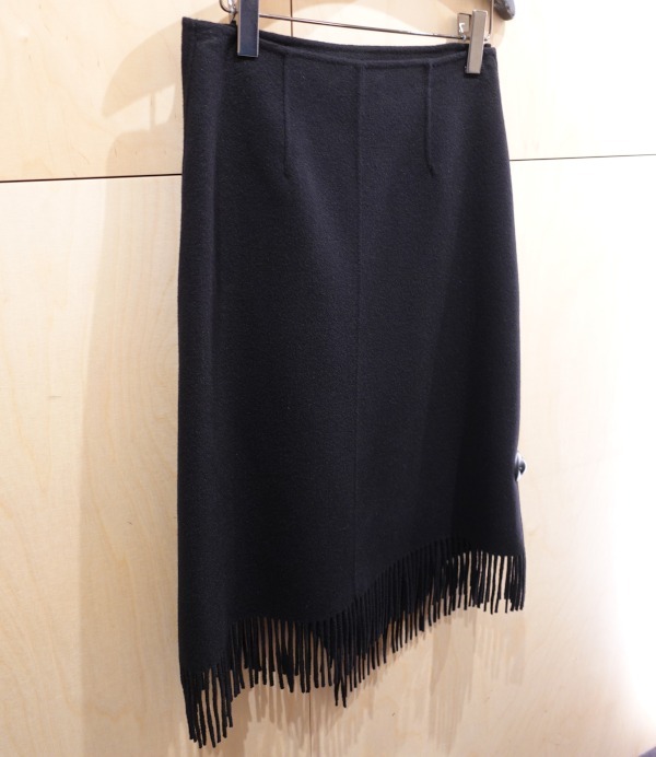 “COS” フリンジディテールウールラップスカート