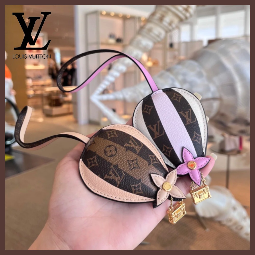 【プレゼントやお揃いも◎】Louis Vuitton バッグチャーム