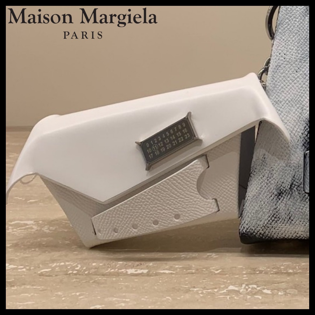 【Maison Margiela】可愛いシルエット♪「スナッチト」スモール