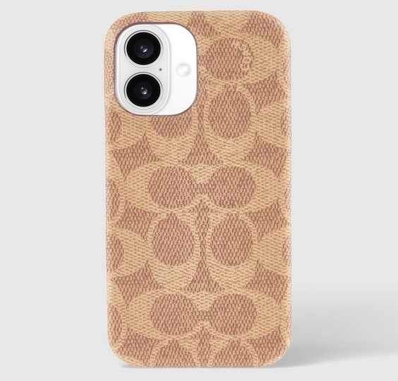 国内発送 Coach☆Signature Canvas Tan色 iPhone 16 対応ケース