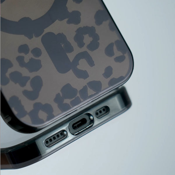 関税送料込 iDEAL OF SWEDEN ミラーケース iPhone MagSafe レオ 関税送料込 iDEAL OF SWEDEN ミラーケース iPhone MagSafe レオ