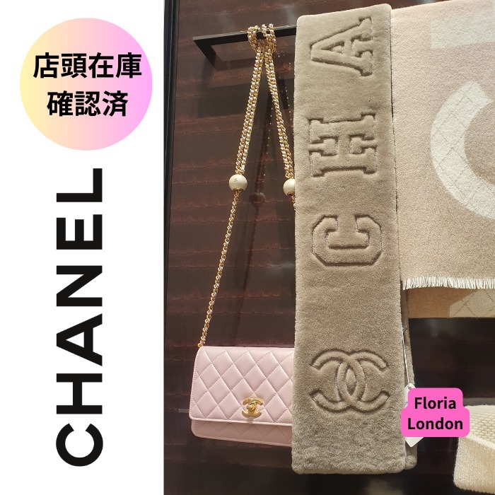 トレンディなモフモフ感が可愛い【CHANEL】マフラー 完売前に！