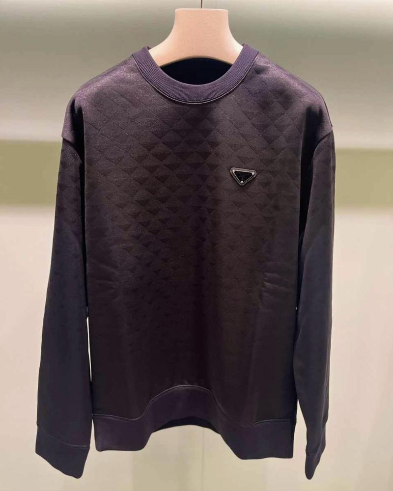 ♪直営アウトレット♪PRADA スウェット UJL67B 147M ♪直営アウトレット♪PRADA スウェット UJL67B 147M (PRADA