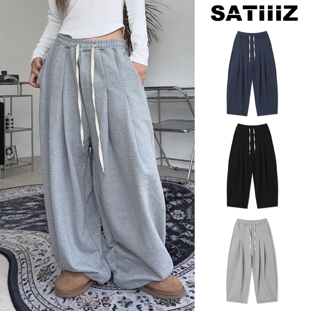 【SATIIIZ】Dihen Pintuck Curved Training Pants