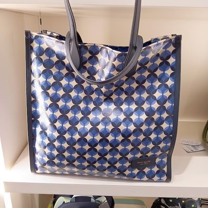 kate spadeネイビー レザーA4サイズ ビジネスバッグ トートバッグ ネイビー（紺）系 kate spade new york(ケイトスペード) トート