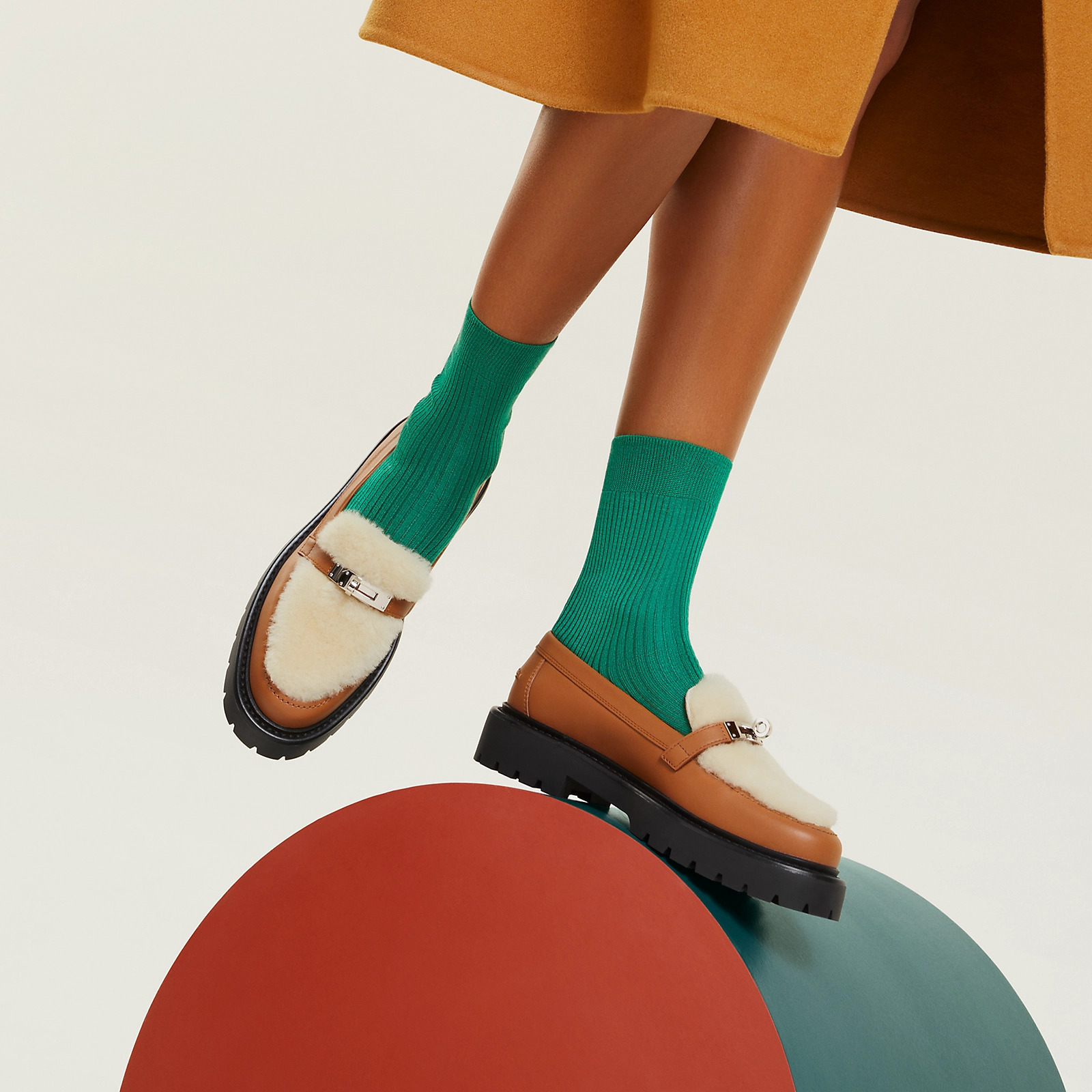 【カッコカワイイ】HERMES モカシン 《アイコン》 シープスキン