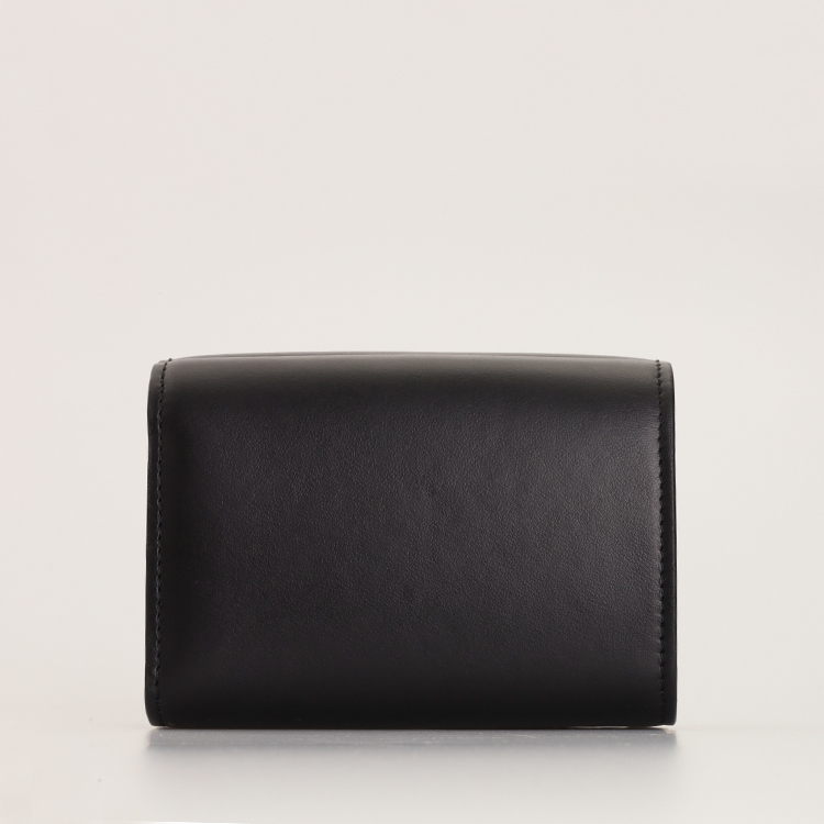 PATOU】 在庫あり、日本未入荷カラー ☆レザー 三つ折り財布