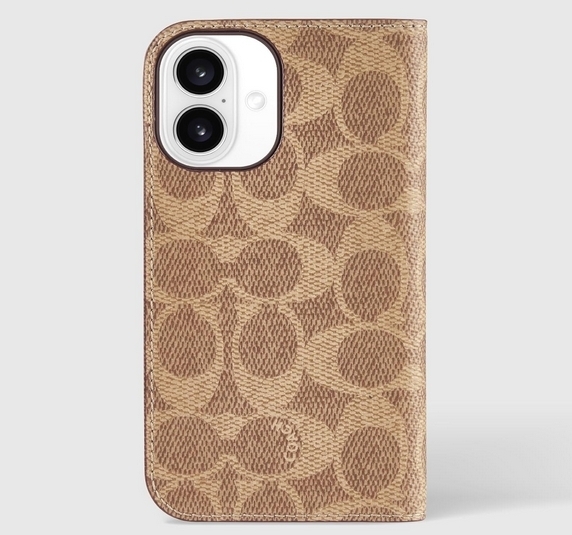 国内発送 Coach☆Folio Signature Canvas iPhone 16ケース Tan色