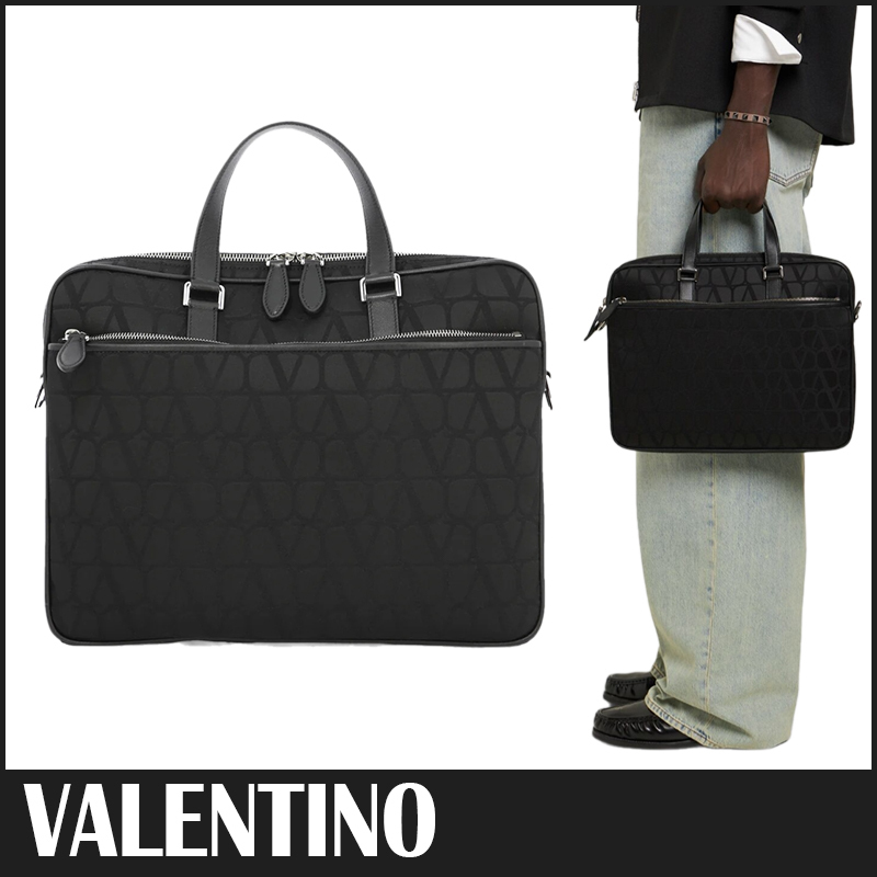 送料関税込☆VALENTINO イコノグラフ ファブリック ワークバッグ