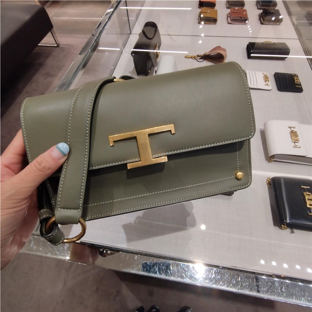 セール★Tod's TSI CARTELLA