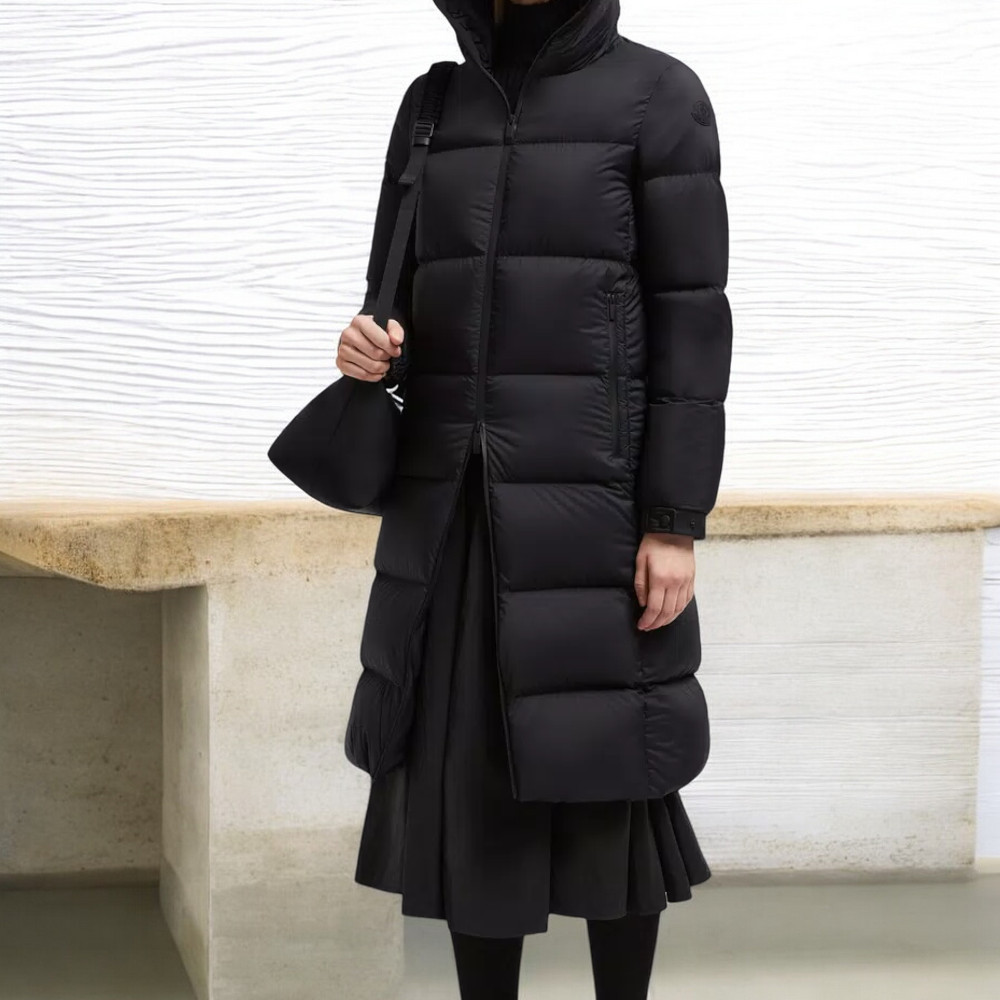 日本未入荷! MONCLER Arredoun ダウンジャケット