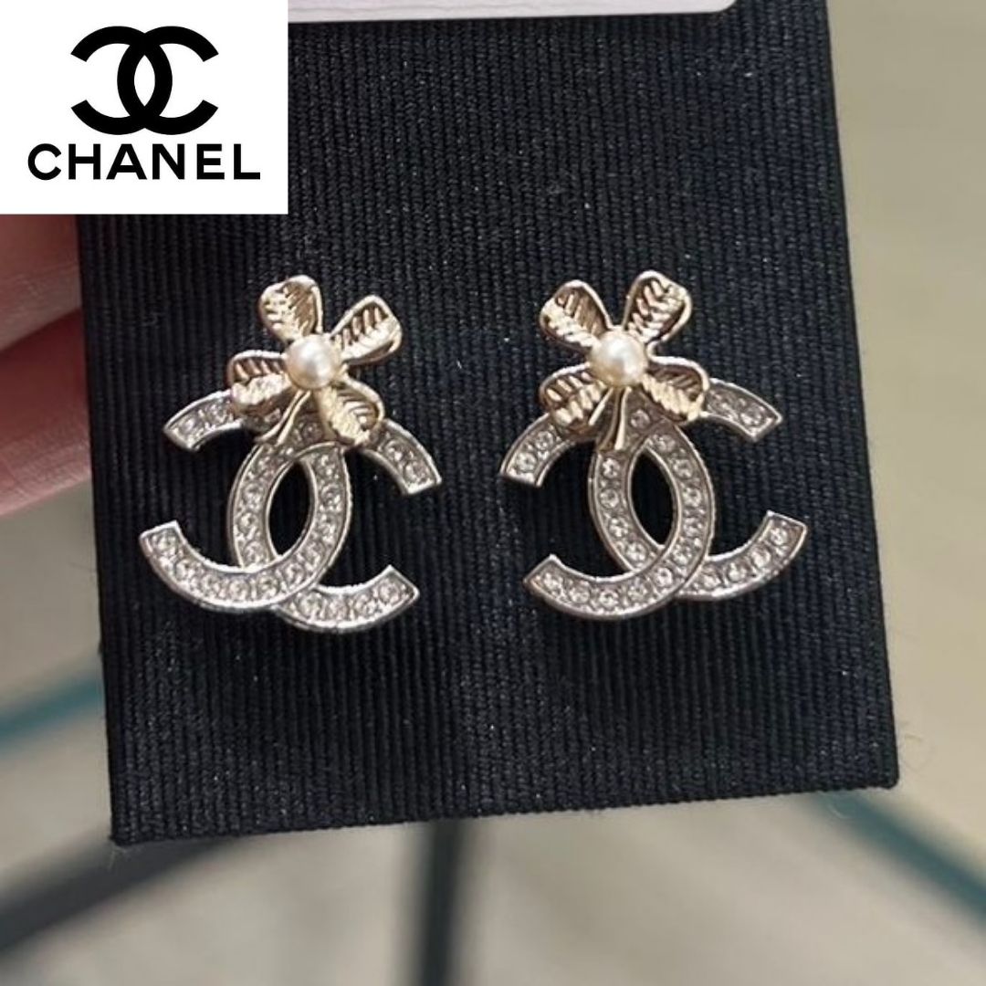 【CHANEL】ラッキーモチーフで可愛らしく♪シャネル ピアス