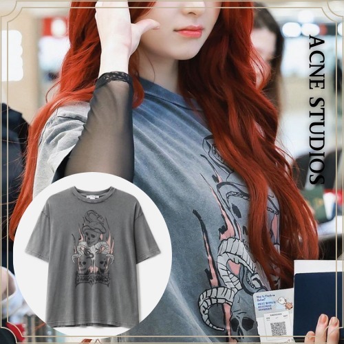 LE SSERAFIM ユンジン 着用 ACNE STUDIOS Skull Printed Hoodie LE SSERAFIM ユンジンAcne Studios SkullHoodie