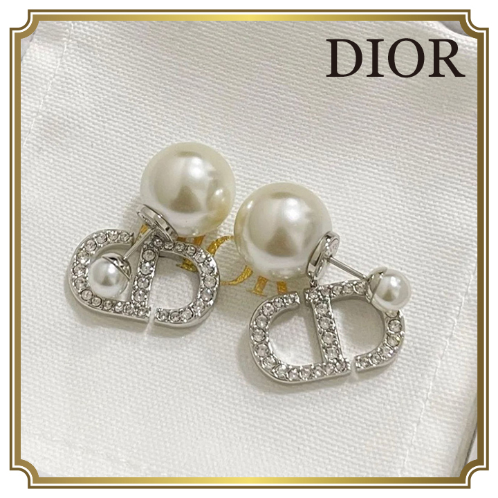 【エレガントな煌めきを♡】DIOR Tribales ピアス