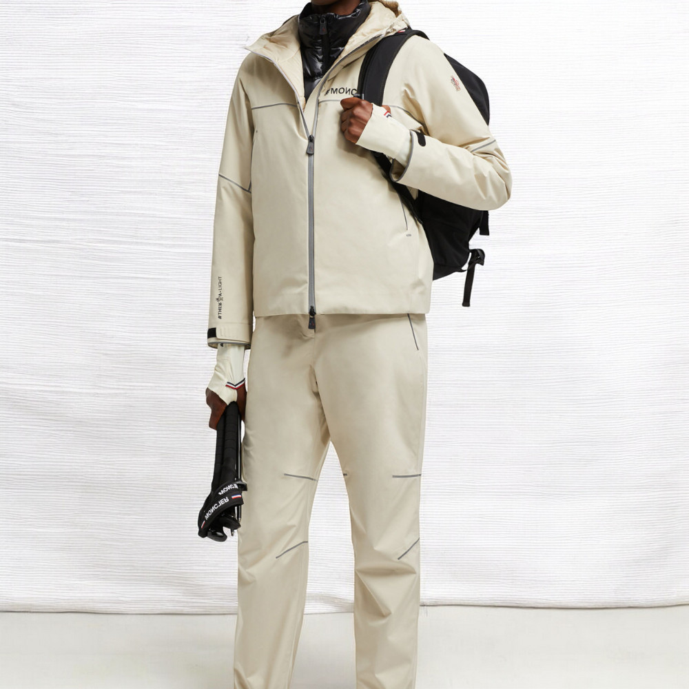 日本未入荷!! MONCLER Visaille ダウンジャケット