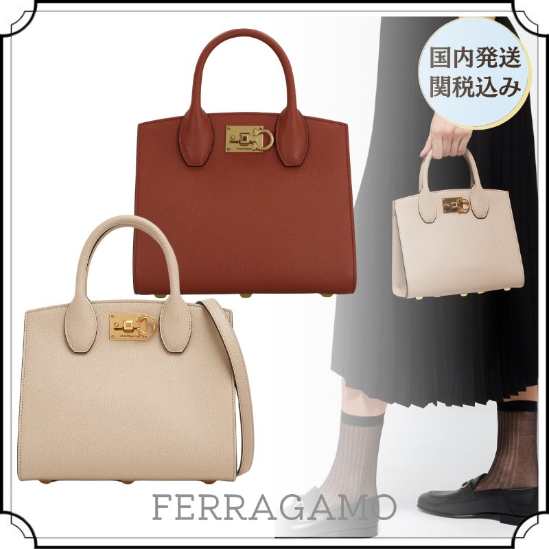 Ferragamo フェラガモ STUDIO BOX ミニ トップハンドル 関税込