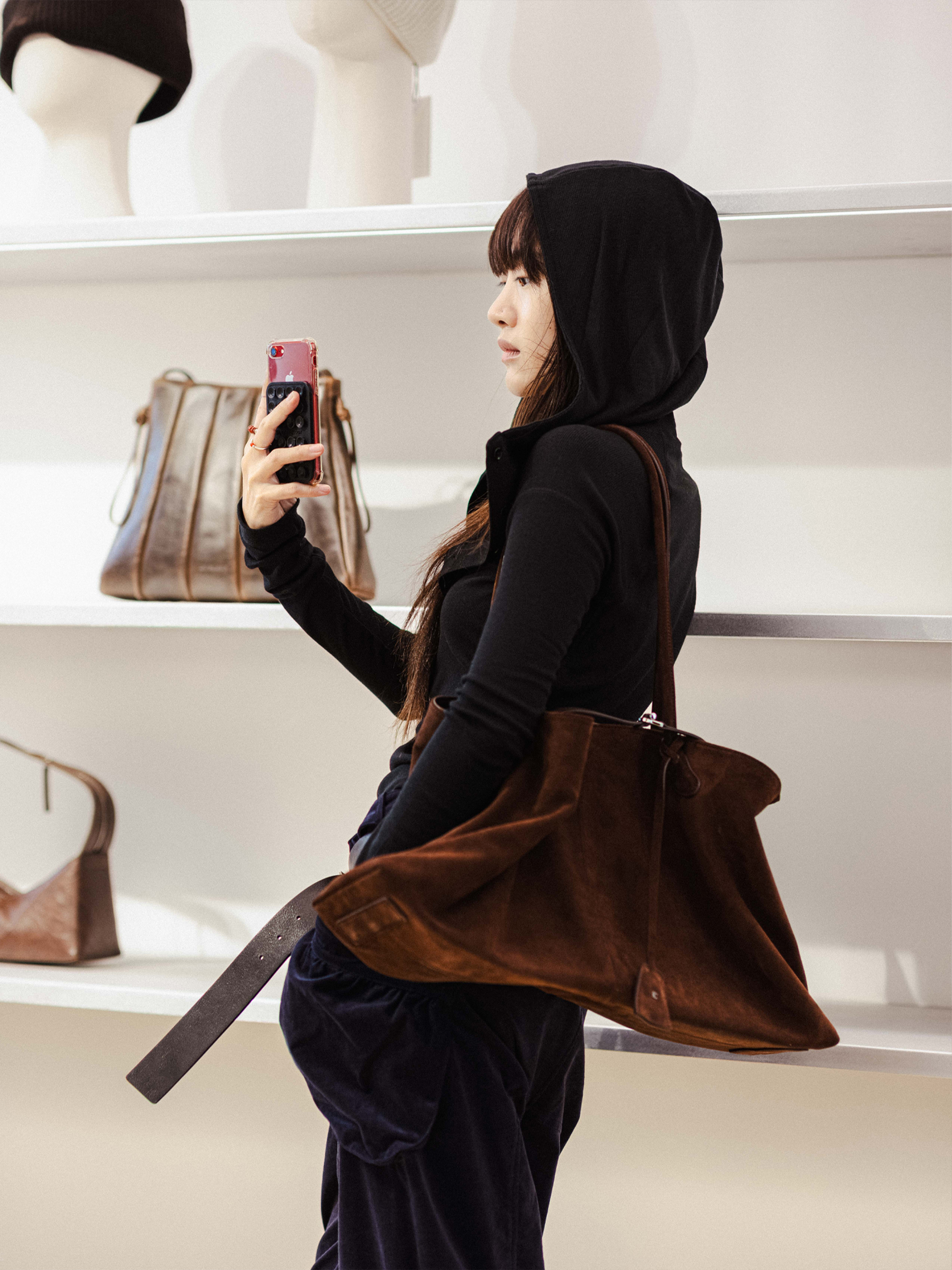 LOW CLASSIC] / ☆ 24FW HARICOT BAG / SUEDE BROWN