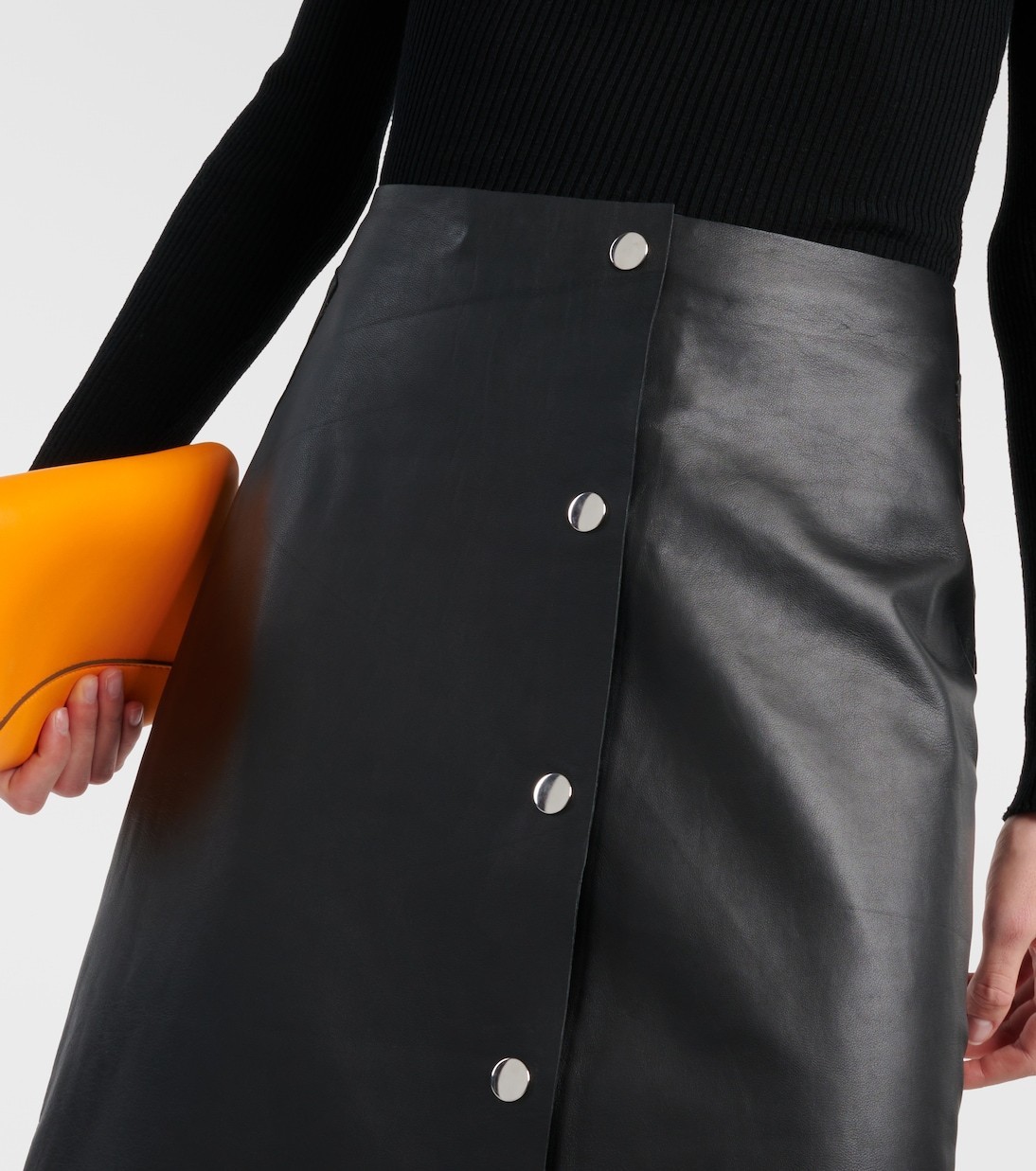 【VICTORIA BECKHAM】ハイライズ レザー ミディスカート VICTORIA BECKHAM】ハイライズ レザー ミディスカート