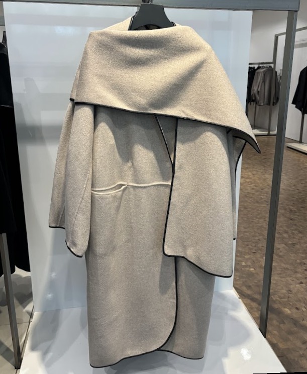 “COS” レザートリムウールスカーフコート
