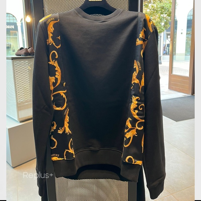 【Versace】トレーナー グレカ ブラック スウェット 長袖