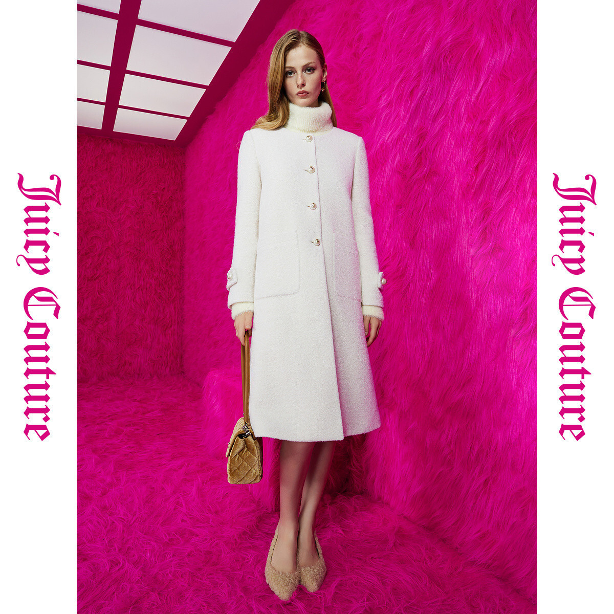JUICY COUTURE★ロゴボタンダウンクルーネックコート JC211