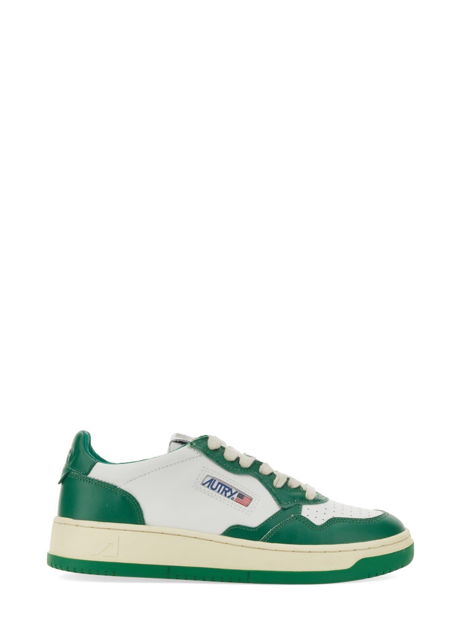 【送料&関税込】Autry Leather Medalist Low Sneakers