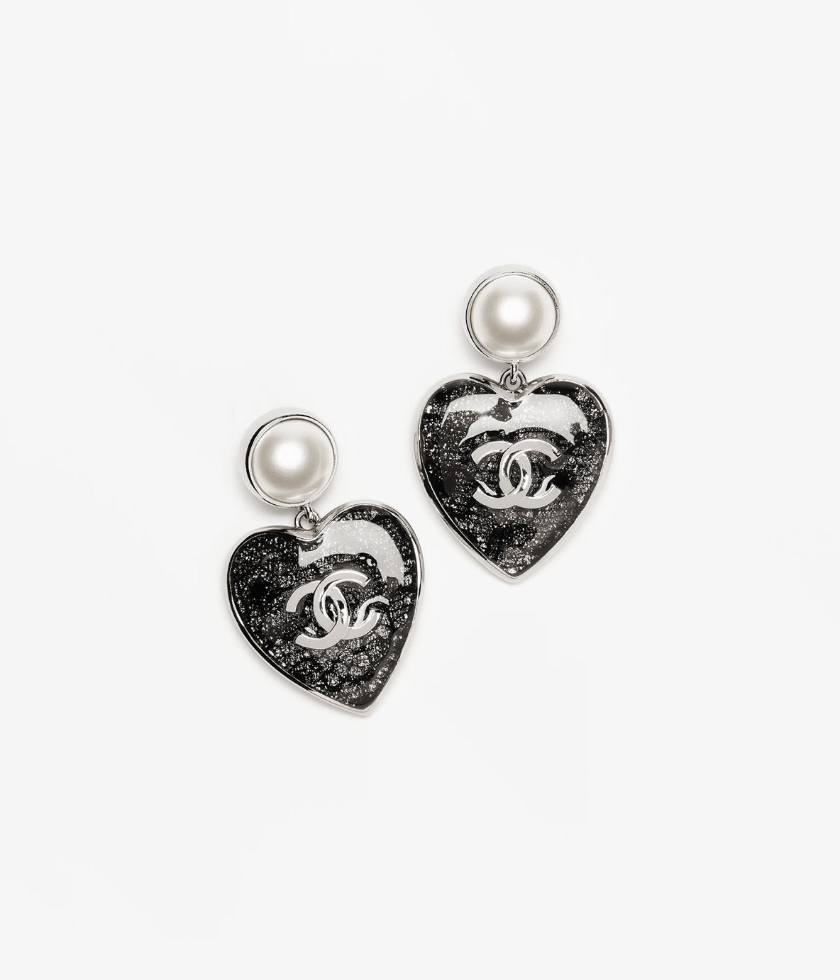 モノトーン♡【CHANEL】《24K》CCロゴ ハート ピアス