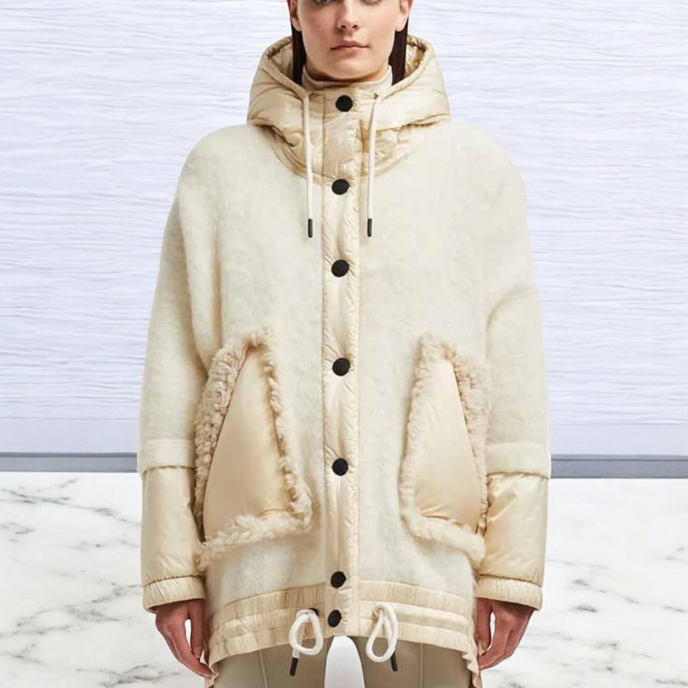MONCLER ケープ