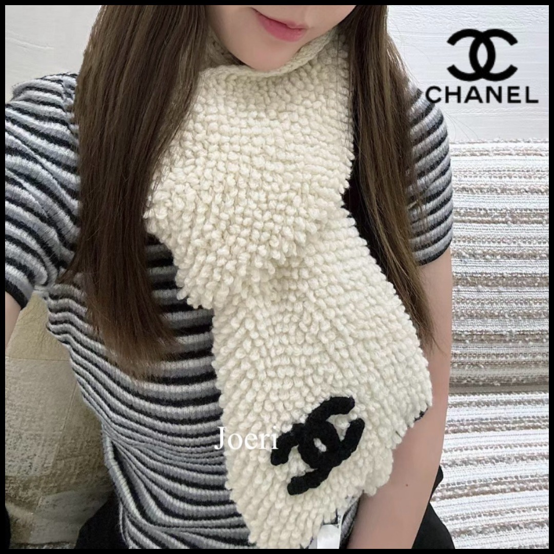 【男女問わず楽しめるエレガントな一品】CHANEL CCロゴマフラー