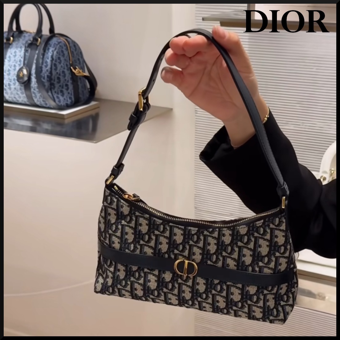 【超人気/すぐ届く☆】Dior 30 ホーボー ショルダーバッグ ミニ