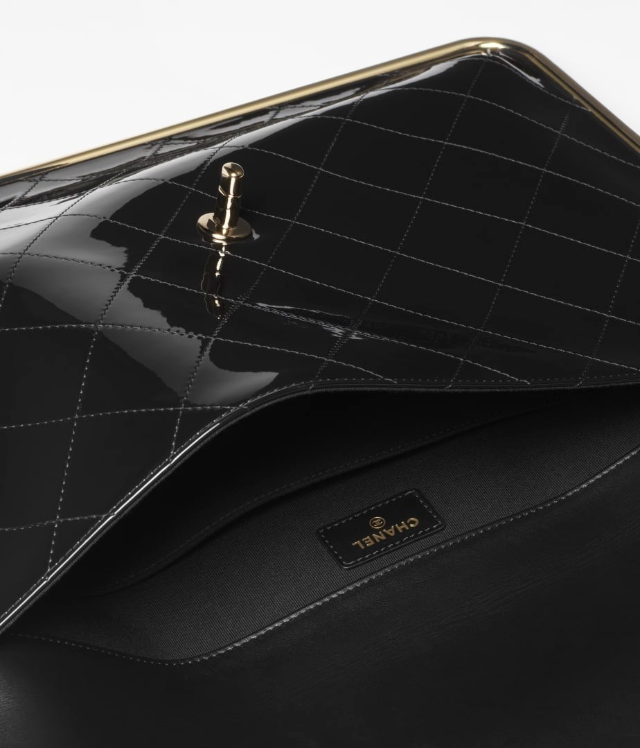 【ビジネスのお供に】CHANEL★クラッチバック★24K限定 ビジネスのお供に】CHANEL☆クラッチバック☆24K限定