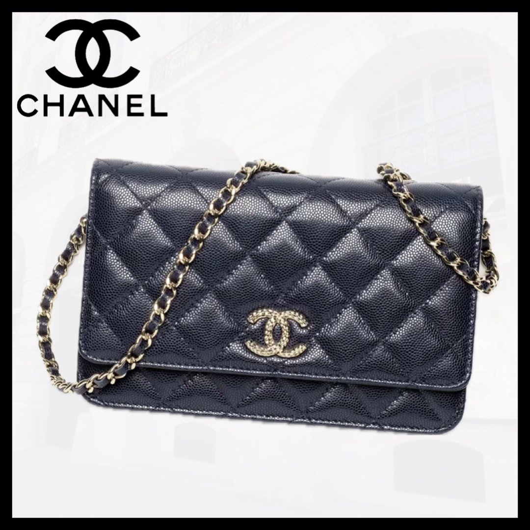 内側もポップで可愛い♡【CHANEL 】チェーンウォレット