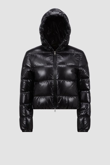《直営店買付》MONCLER Bayardショートダウンジャケット