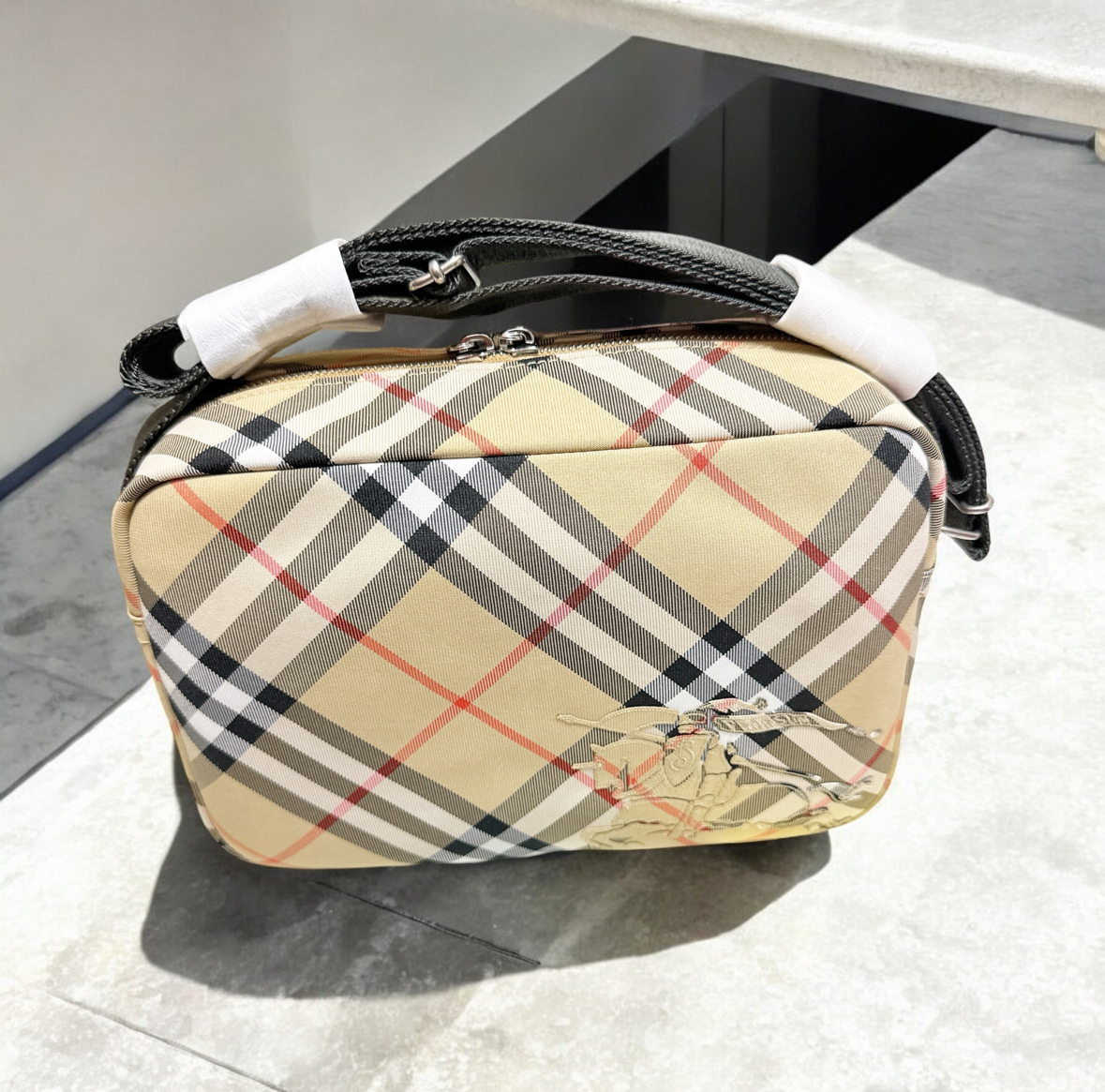 関税込★Burberry（バーバリー）ショルダーバッグ