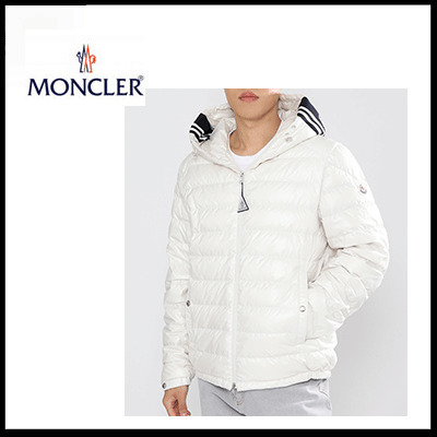 (モンクレール) MONCLER ダウンジャケット 1A00003 595ZJ