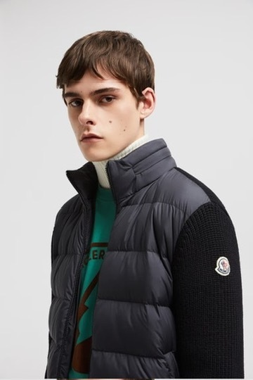 《直営店買付》MONCLER Padded Wool Hoodie カーディガン